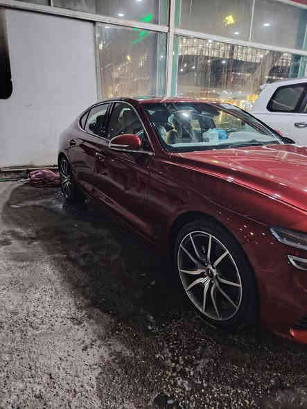 السلام عليكم جينيسيس g70 2023 فول مواصفات فور ويل ماشيه ٣٣ الف كيلو حادث ما بيها تقرير مياه أمطار رقم بغداد بأسمي السعر 205 وبيها مجال بيع او مراوس حسب القناعه للاستفسار الاتصال على الرقم ***********
