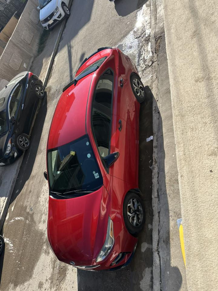 سلام عليكم للبيع كيا فورتي رقم اربيل الجديد
موديل ٢٠٢١ وارد امريكي احمر

 ماشيه ٩٢ ميل السياره نظيفه كلش بدون اي نقص

حادثه جدا بسيط شويه بل جاملغ الامامي الايمن مصبوغ ومبدل بدون دواخل ولاايرباك  كير مكينه تبريد حداديه كله مكفوله تخم تاير كله جديد مواصفات نص فول رقم اربيل تحويل او وكاله  
نص مواصفات

يوم العنوان بغداد السيديه 

السعر ١٣٨ وبيه مجال بسيط بيع او مراوس

للاتصال *********** 

صور الحادث موجوده بالاعلان
