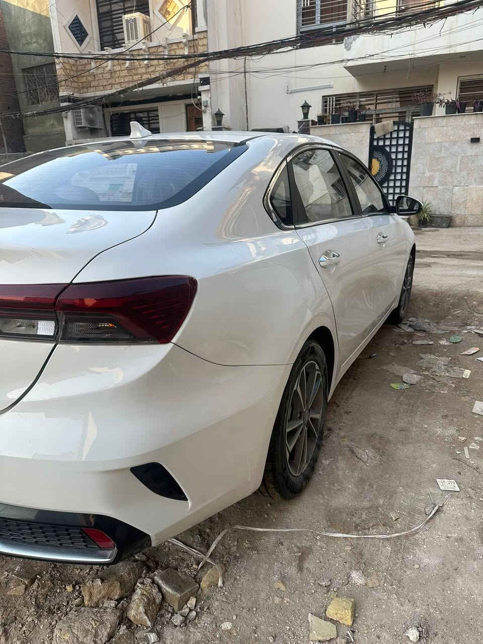 تحكم استيرن
ثلال وضعيات قياده
 فتحه 
سقف 
بصمه تشغيل وابواب وصندوق 
فتح صندوق عند الاقتراب 
كشنات جلد بيجي المرغوب
تحديد سرعه
كامره دواره  تحكم بل كامره
عداد سرعه ديجتال
لايت اليدي زنون ٣ عدسات + حجاب
شاشه اعطال
تبريد قطعتين مناخي
شحن لاسلكي
تنبيه كشنات خلفيه
٤ دسكات ايبيسي
اشاير بل مري 
حساس ضغط الاطارات
كير طياره مع شاشه للنمر
ايرباكات ٦
‏AuTo HOLD
‏DRIVE  MODE
هند بريك بصمه
بصمه ابواب
فول تحكم .  
السيارة بيهة فقط جاملغ الخلفي مثل ما موضح بلصوره وشويه من الباب والباقي كله مكفول كفاله عامه سياره جديده 
السياره ب اسمي رقم اربيل الجديد 
السعر 134 ورقه وبيه مجال 
مكاني بغداد الكريعات
***********
