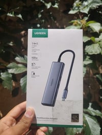 منفذ USB-C • HDMI 4K ٦٠هرتز • PD ١٠٠ واط
