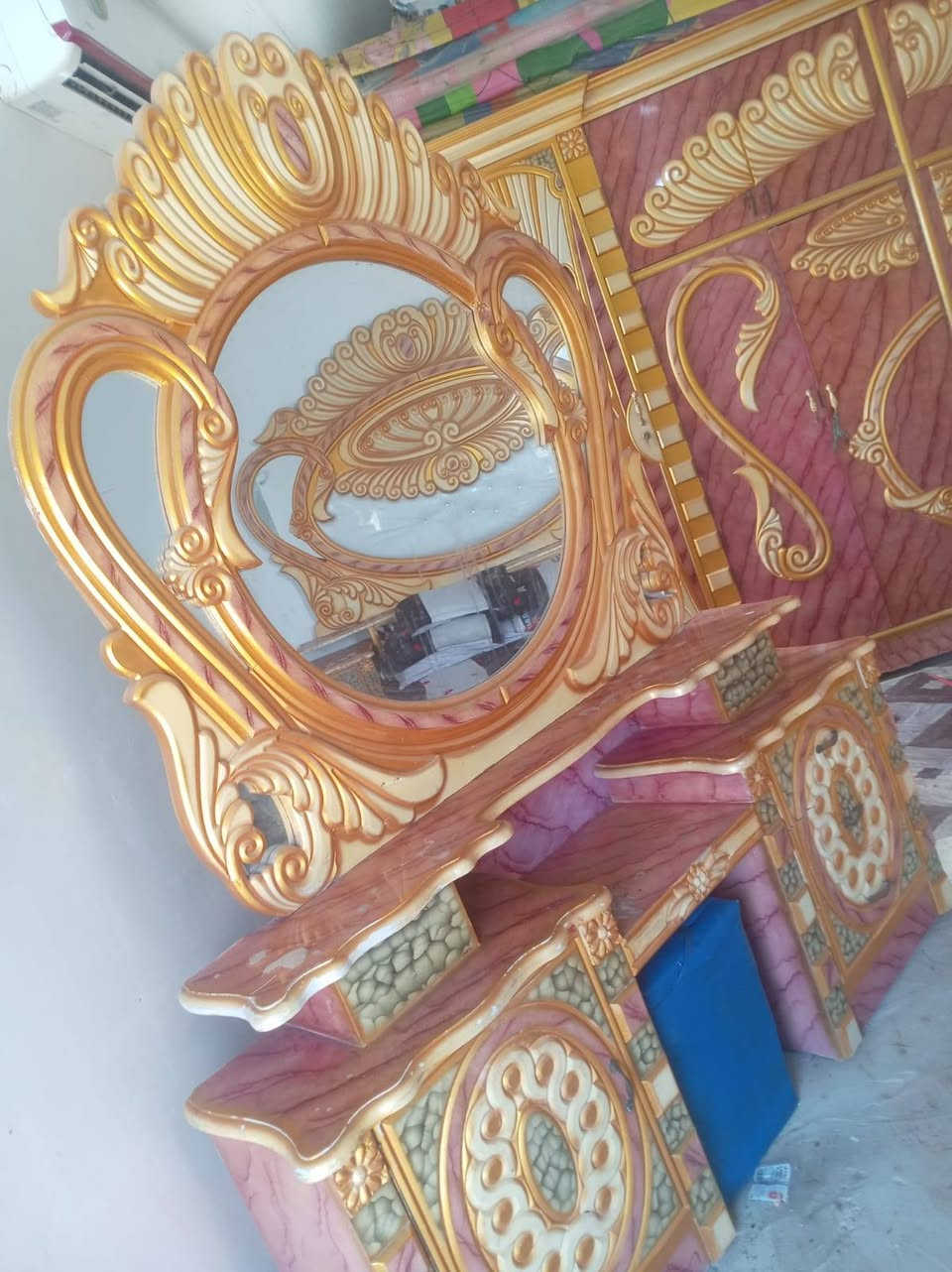 سعر ٤٥٠  وبيه مجال


**إذا كنت صاحب هذا الإعلان وتريد حذفه لأي سبب، رجاءا أرسل رسالة إلى الدعم الفني**