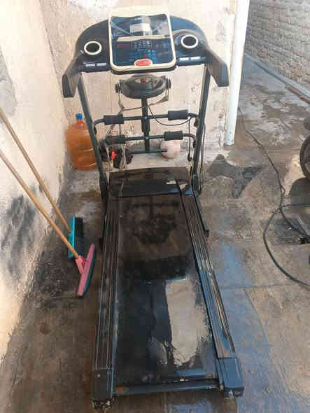 جهاز للبيع عاطل السعر 50 بغداد حي العامل ***********
