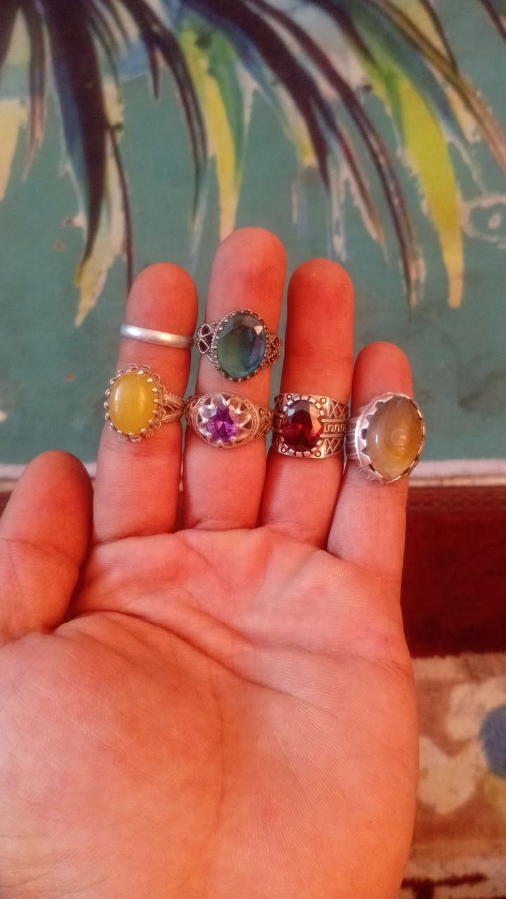 5 محابس وحلقة قفلهن 200 الشراي يراسلني مكاني بغداد


**إذا كنت صاحب هذا الإعلان وتريد حذفه لأي سبب، رجاءا أرسل رسالة إلى الدعم الفني**