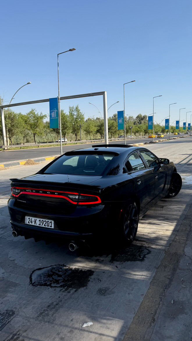 السلام عليكم
DODGE CHARGER 2022 SXT PLUS

تدفئة وتبريد كشنات
تدفئة مقاعد خلفية
تدفئة ستيرن
كشنات جلد ودشبول جلد
تبريد قطعتين
سلايد
خزن كشنات
تدفئة مري
ثلاجة وسطية
وباقي المواصفات معروفة

المكان الموصل 
***********
