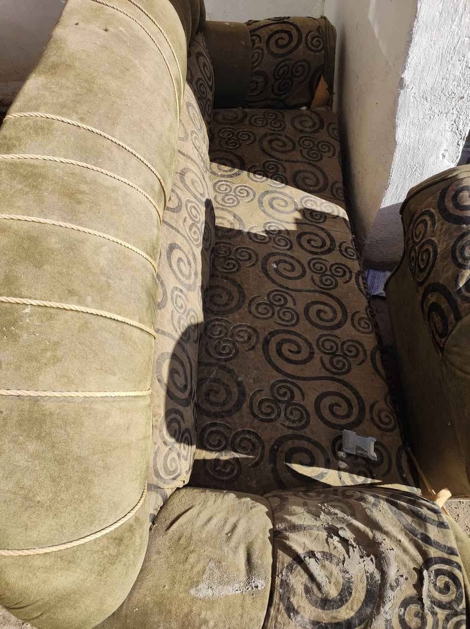 تخم للبيع
مستعمل ويحتاج تصليج 
للاستفسار ***********
