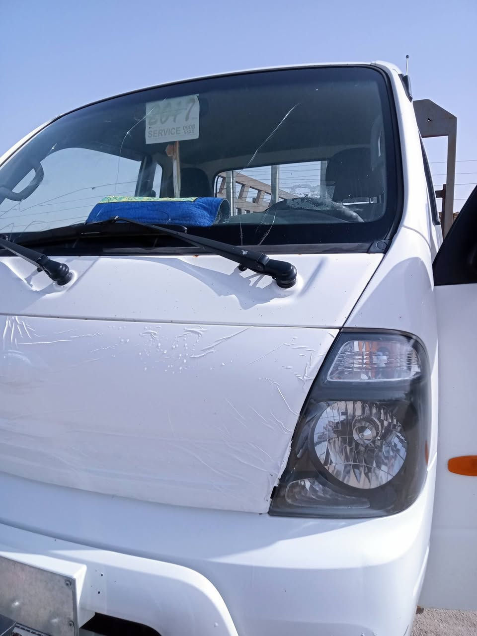 فحل بصره باسمي رقم جديد...مكفول من ضربة وصبغ... مكينه گير حداده جيد جداً تخم تاير مع وياله جدد....محجر تفصال ثقيل تبريد ثلج...سعر 138$والشراي يدلل... الإستفسار اتصل ***********.... وإذا ما عندك رصيد رمش.....
