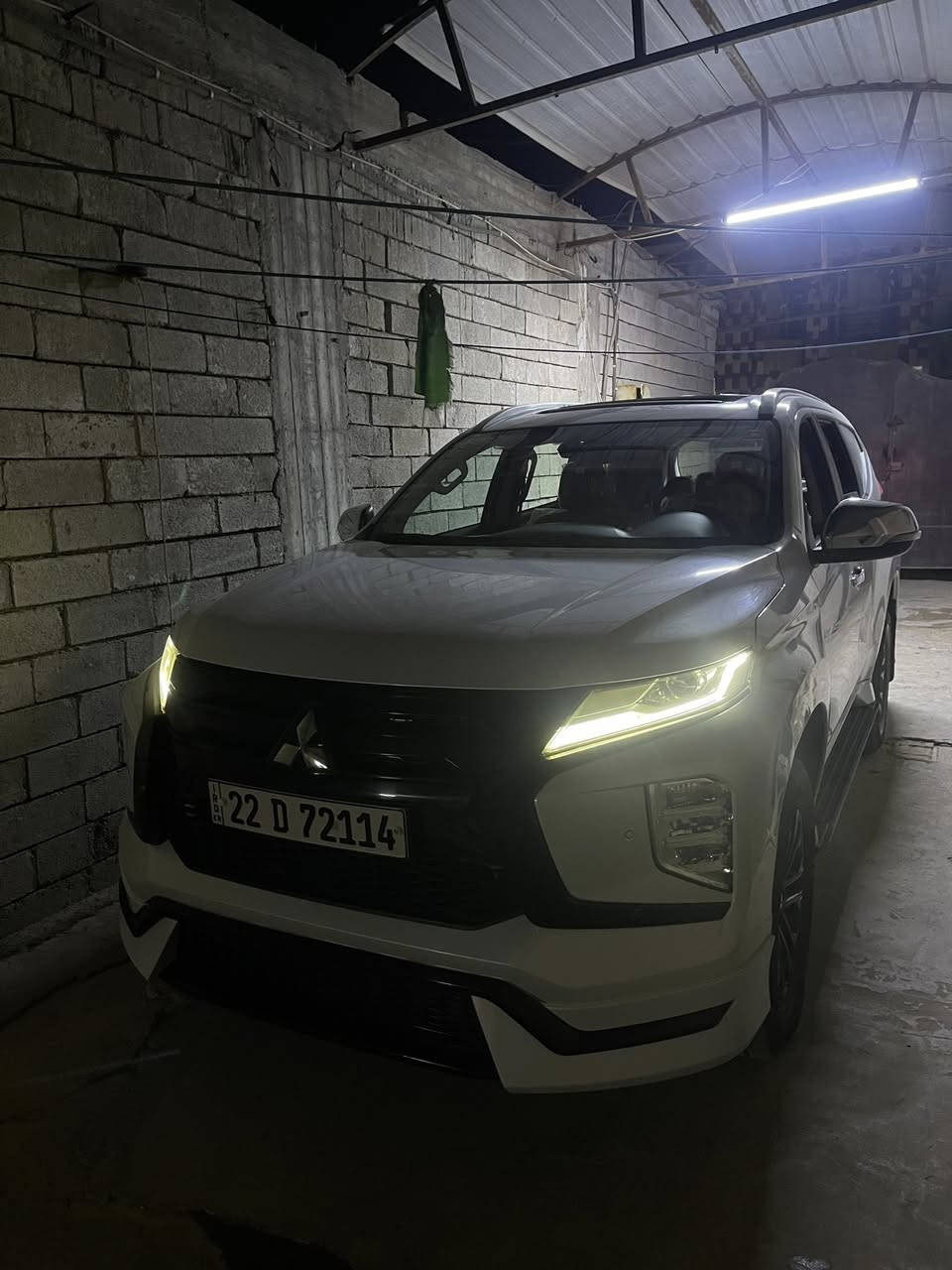 السلام عليكم من رخصه الادمن المحترم
باجيرو سبورت للبيع رقم اربيل كشافات إماميه وخلفيه حساسات إماميه خلفيه مانع تصادم سايد بريك بصمه دخول ذكي داخل احمر اوتو هولد لد امامي وخلفي ماوس لتحكمات بل فور ويل والتو ويل  شاشه وكامره بلادي مكفوله عده شخط بل جاملغ الأمامي موضح بل صور فتحه مكفوله كير مكينه صدر امامي خلفي مال شركه سياره نضيفه جداً ماشيه45الف كم سياره خليجيه تخم تاير قبل أسبوع شديته تحكمات جهتين مكان السياره صلاح الدين تكريت للاستفسار***********
