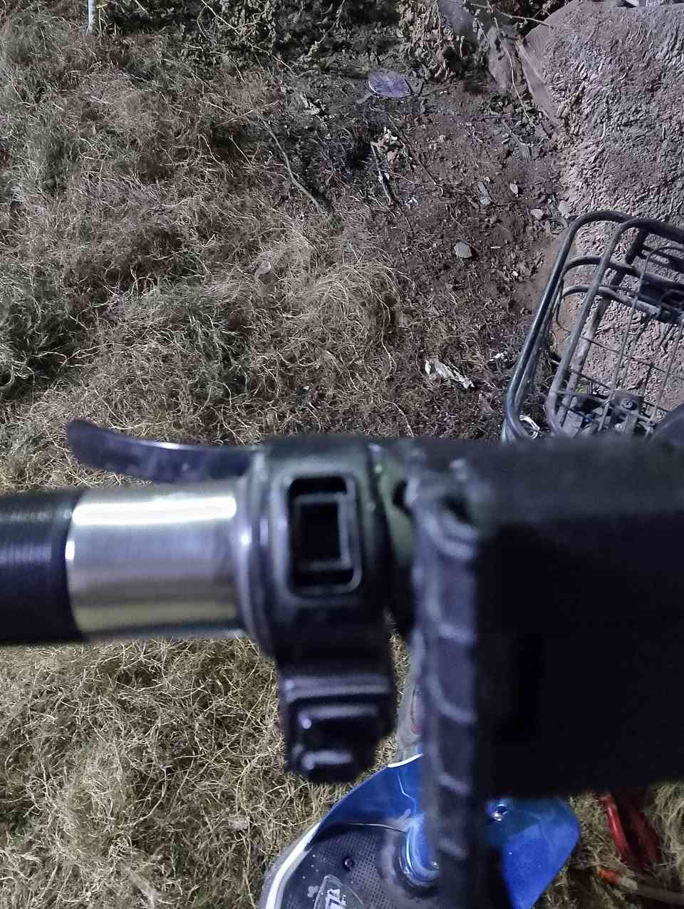 سلام عليكم دراجه للبيع حجم26نضيف موجود خاص وهاذه رقمي بي واتساب. ‏
‏‪0771 413 6893‬‏
