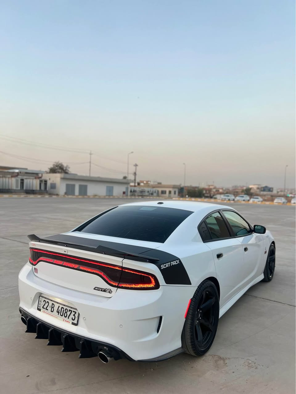 للبيع فقط بدون مراوس

سعرها 175 ورقة.

چارجر سكات باك حجم 6.4 موديل 2016 خليجي
گير محرك صدر اكسل تبريد كلة بدون اي عيب
سيارة جاهز للاخير مال جناي استخدام شخصي
اي نقص مابيها صدر و تخم تاير جديد ١٢٠ ماشية
سيارة مصروف عليها هواي الي جناي يعرف شكد 
مصروف عليها ميحتاج اذكرهن فول عدا سلايت
رقم سنوية جديد هزة جديد شرط تحويل بسمك
سيارة داخلة كلين خليجي هنا صاير بيها جامرلغ سايق
مع ربع بنيت بدون اي دواخل بدون ارباك شرط الفحص
مكان سيارة كركوك مركز مدينة اي استفسار اتصل .

***********📞
***********📞

رقم كورك عليها واتساب . أربيل, العراق
