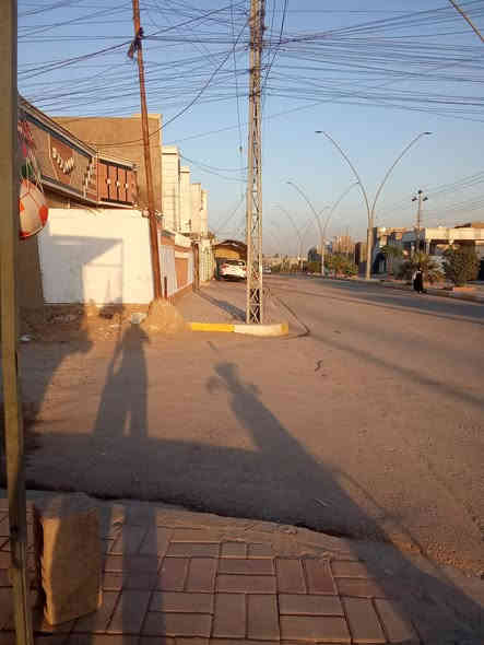 السلام عليكم ورحمة الله وبركاته
اخوان محل للبيع  او مراوس بسيارة حسب القناعه
العنوان الخمسه كيلو الشارع السايدين الحولي 
الاستفسار ***********
