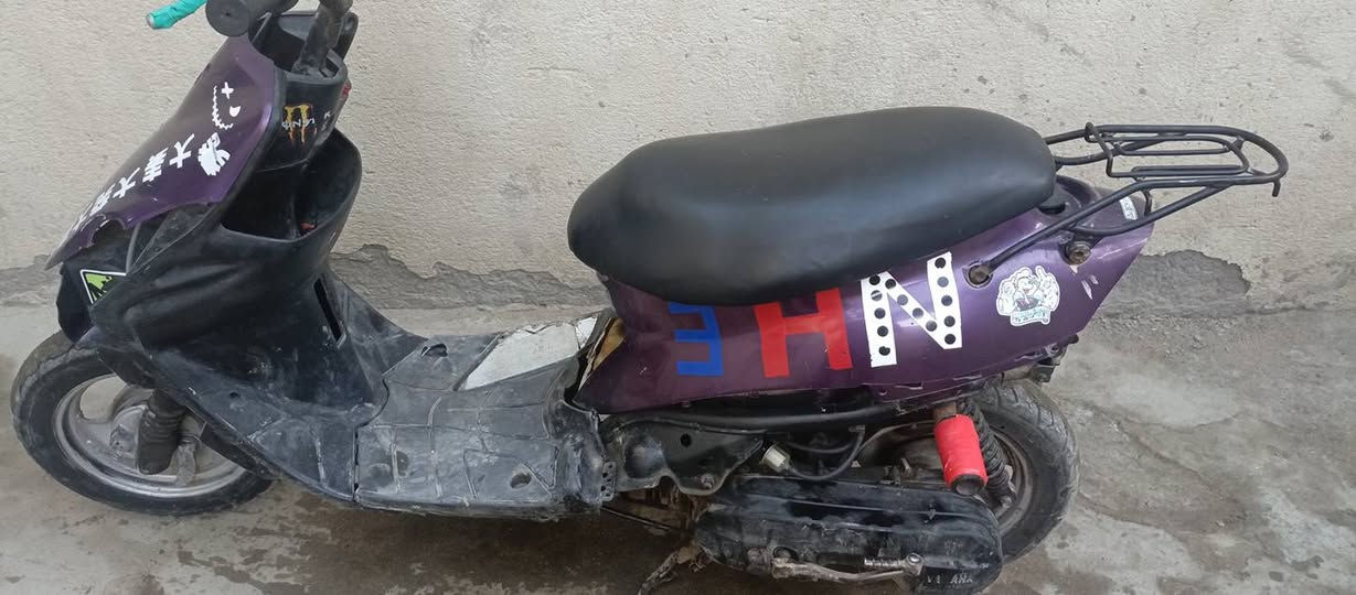 دراجة للبيع بيجي حربي ماحشي راجة فول شلعة شك الكاع المكان بو الخصيب عويسان شارع القصور السعر 150 هذا رقمي  ***********
