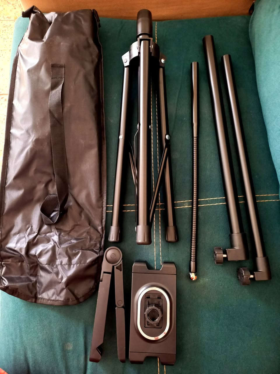 ستاند من المعدن للتصوير بالموبايل  قابل للتعديل/ السعر 20 الف


**إذا كنت صاحب هذا الإعلان وتريد حذفه لأي سبب، رجاءا أرسل رسالة إلى الدعم الفني**