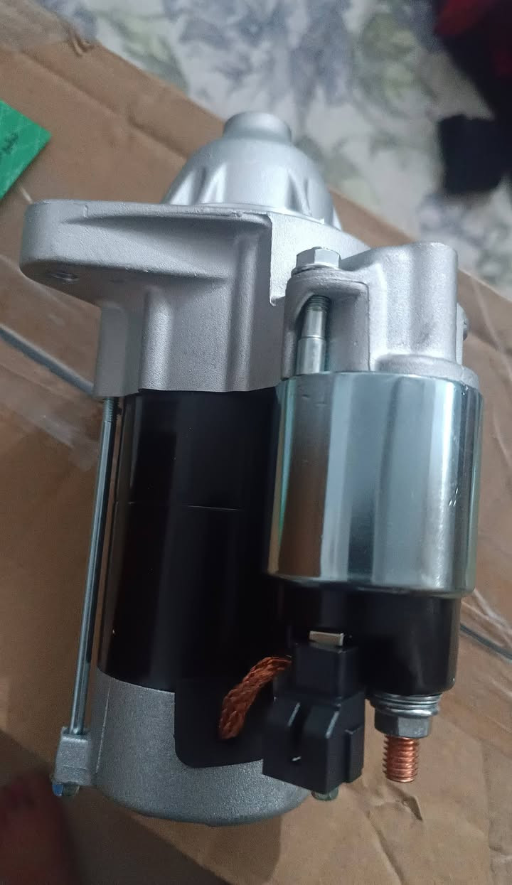 السلام عليكم... 
السلام عليكم... غراض كورلا للبيع.. توصيل لكل مكان ***********
1/بلوجتكرات وكفرات 30الف... 
2/داريم شفتات جديد. ضمان 3اشهر سعر زوج 150الف... 
3/يدات قمارة زوج. 25الف... 
4/فلنجات اصلية تفصيخ مصفرة 75الف.. 
5/سلف كورلا خليجي 50الف... 
6/كلوب لد. سويج 15الف.. 
7/بوبرن وفلنجة جهة وحدة 80الف... 
8/سيارة كورلا مصغرة 10الف... 
9/تحكم. ستيرن سلفر 20الف... 
10/بك لايتات تخم. 65الف... 
11/ديسكات امامية 25الف... 
12/ترايش نيكل تحت باب 30الف...
