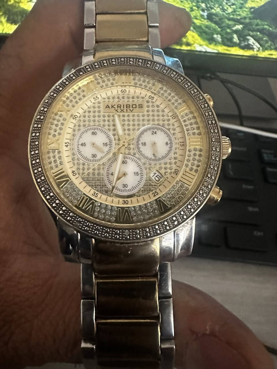 ساعة اكريبوس اصليه للبيع السعر ١٥٠ الف


**إذا كنت صاحب هذا الإعلان وتريد حذفه لأي سبب، رجاءا أرسل رسالة إلى الدعم الفني**