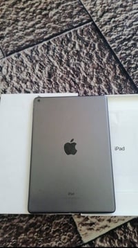 ايباد الجيل التاسع • ٦٤ • بطارية ٨٠