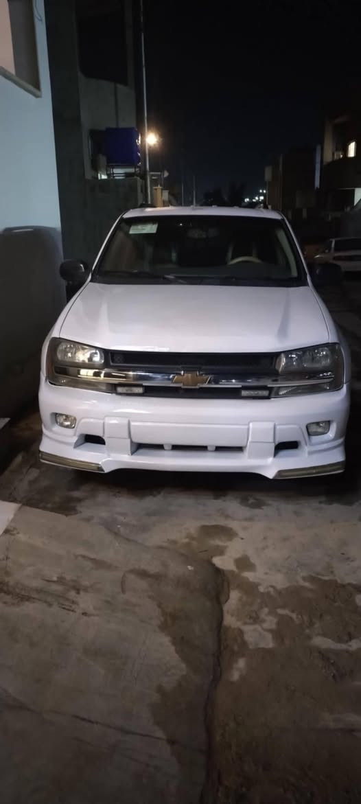 بلايزر 2005 للبيع مال مزاد شرط الترقيم بيها كتاب من وزاره الداخليه كير ومكينه بطه 3000 في في تي وطخم وتايرات وزنون وشاشه  كلها جدد السياره متعوب عليها السعر 63 وبيها مجال قليل وترهم مراوس مكان السياره موصل غير متواجد على الفيس
***********
***********
اتصال و واتساب
