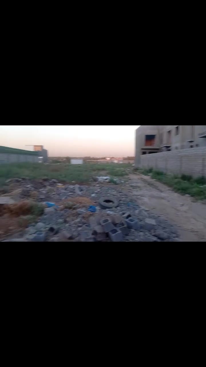 سلام عليكم قطعه ارض للبيع المساحه ربع دونم اي 625م حلو ومرتبه خدمات كامله واجهه الارض 12.75م نزال الارض 49م طبعا الارض فقط سكن الشارع مالتهه صب عرضه 8متر  كهرباء وماء اساله وماسقي كلشي متوفر سند 25 مكاتبه إقرار محكمة المكان الدوره البوعيثه قرب مدرسه الاحرار بالضبط للاستفسار الاتصال بالرقم التالي ☎️
***********
سلام عليكم قطعه ارض للبيع المساحه ربع دونم اي 625م حلو ومرتبه خدمات كامله واجهه الارض 12.75م نزال الارض 49م طبعا الارض فقط سكن الشارع مالتهه صب عرضه 8متر  كهرباء وماء اساله وماسقي كلشي متوفر سند 25 مكاتبه إقرار محكمة المكان الدوره البوعيثه قرب مدرسه الاحرار بالضبط للاستفسار الاتصال بالرقم التالي ☎️
