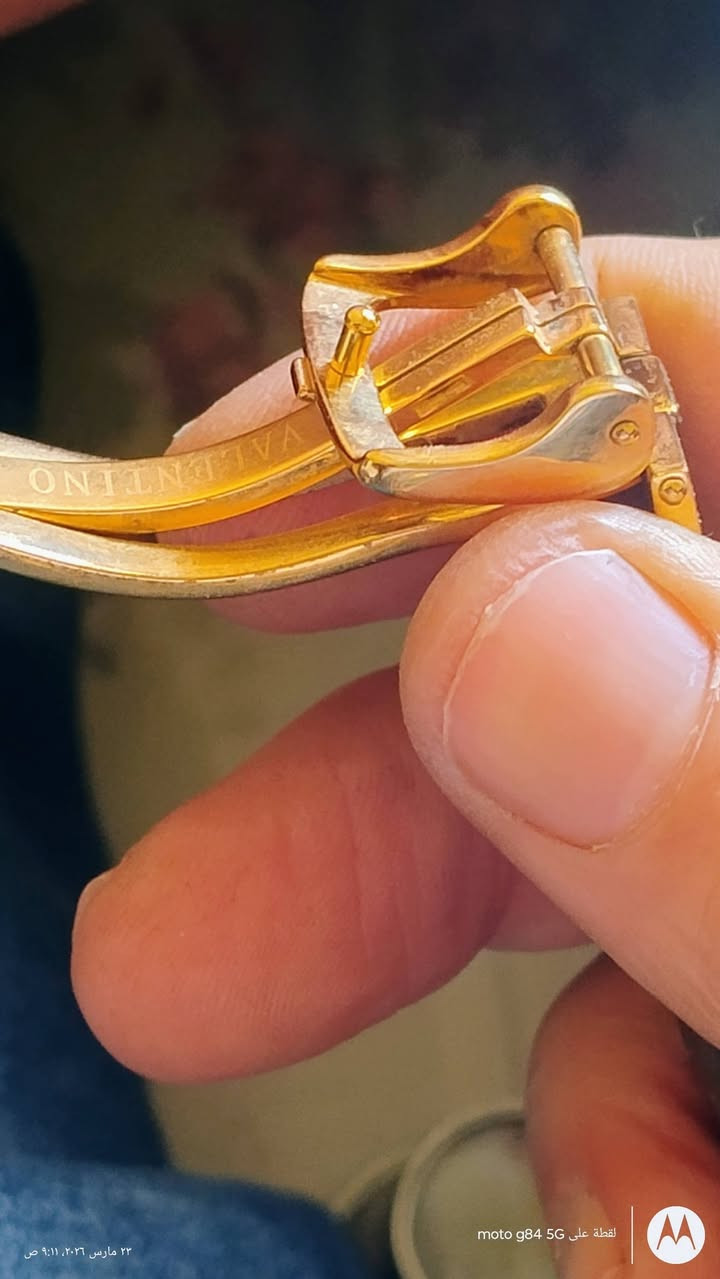 @إشارة ماركو ڤالنتينو
دوبليه روز جولد ٢٠مايكرون
كرونو جراف مينا مطعمه دهب
اوستيك جلد طبيعي طاووس
زطاج ياقوت ضد الخدش
ماكينا إتا ٢٥١٥ بطاريه ڤي 
قفل الاويتسك لمتد سهل الغلق
المهتم بيع مباشر ٥٠٠٠


**إذا كنت صاحب هذا الإعلان وتريد حذفه لأي سبب، رجاءا أرسل رسالة إلى الدعم الفني**