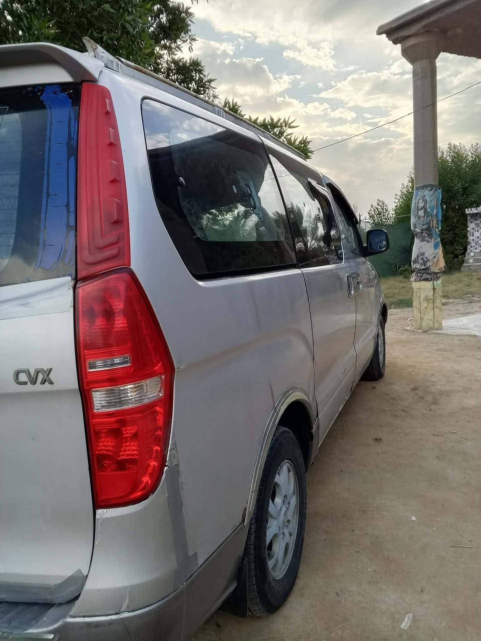 ستاركس موديل 2008مسكر محرك جديد صارله 20يوم وكير جديد ارباك كهرباىيات الكل شغاله دواخل حلوه حساس خلفي رقم بصره بسمي بسماوة مشروع وطني سنويه بعد بيه 3سنوات تخم تاير بيه نقص تكم 2مسمكره والباقي تلكيط بدون ظربه موجود ع الخاص


**إذا كنت صاحب هذا الإعلان وتريد حذفه لأي سبب، رجاءا أرسل رسالة إلى الدعم الفني**