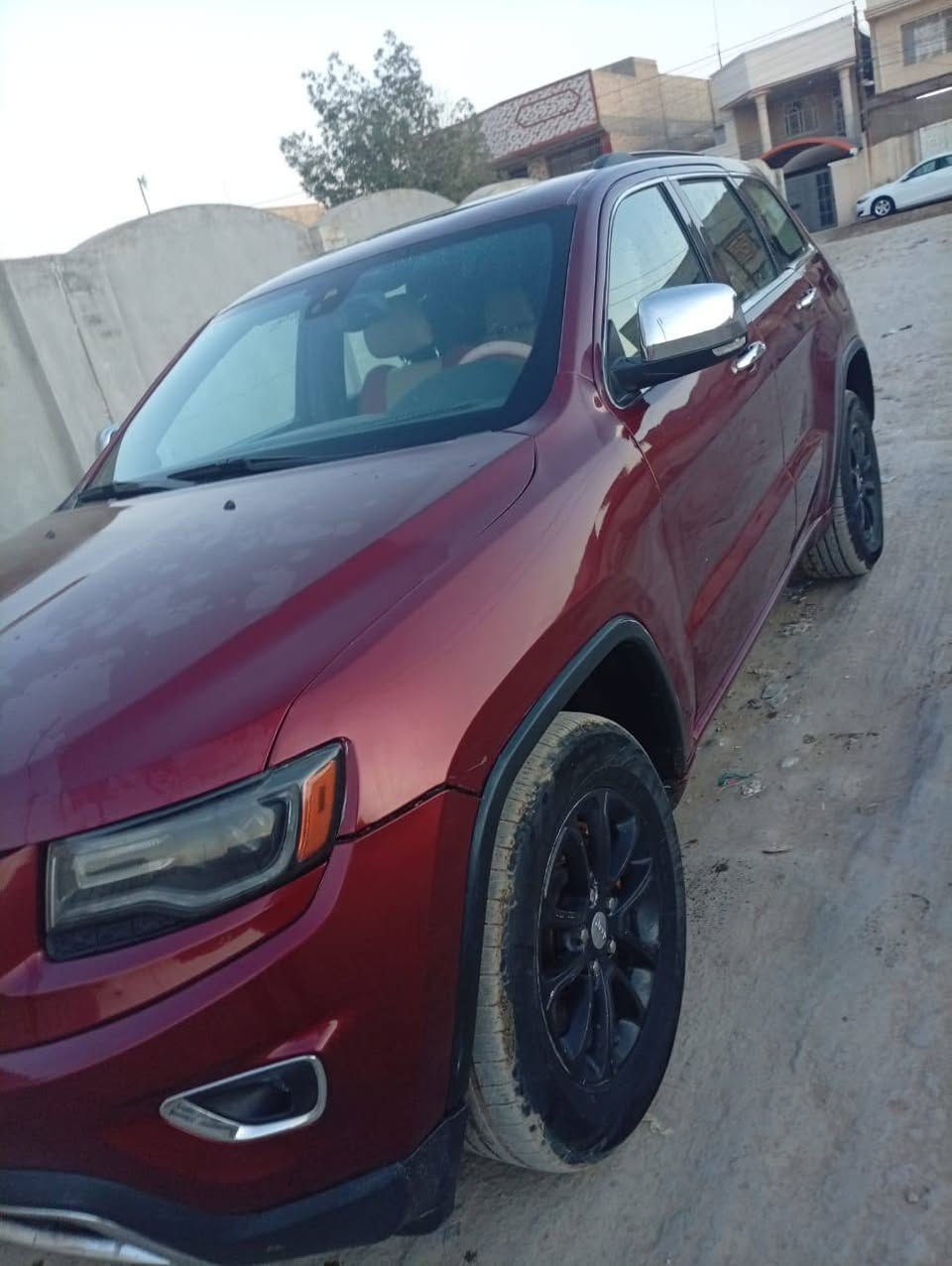 جيب موديل 16 معلايه رقم بغداد تحويل مباشر هسه مفتوح قرار التصيح لسيارات المعلايه صور الحادث مرفق مع الصور السياره فول مواصفات مكينه 8 سلندر السعر 113 مكان السياره بالحله منطقة الاسكان 
‭0781 939 7535
