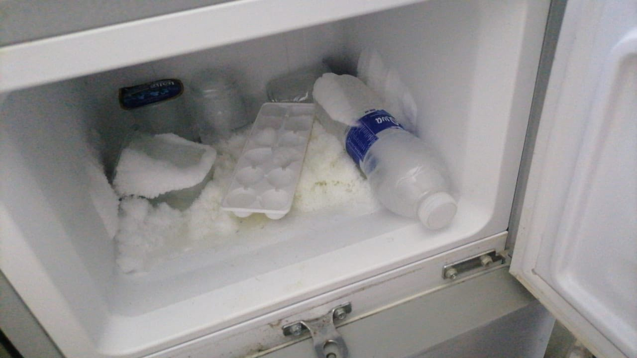 ثلاجة صغيرة ونظيفة وماداخلة تصليح سعرها 80 مكاني زيونة


**إذا كنت صاحب هذا الإعلان وتريد حذفه لأي سبب، رجاءا أرسل رسالة إلى الدعم الفني**