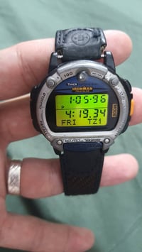 تايمكس • شاشة فسفوري • نظام خزن كلمات