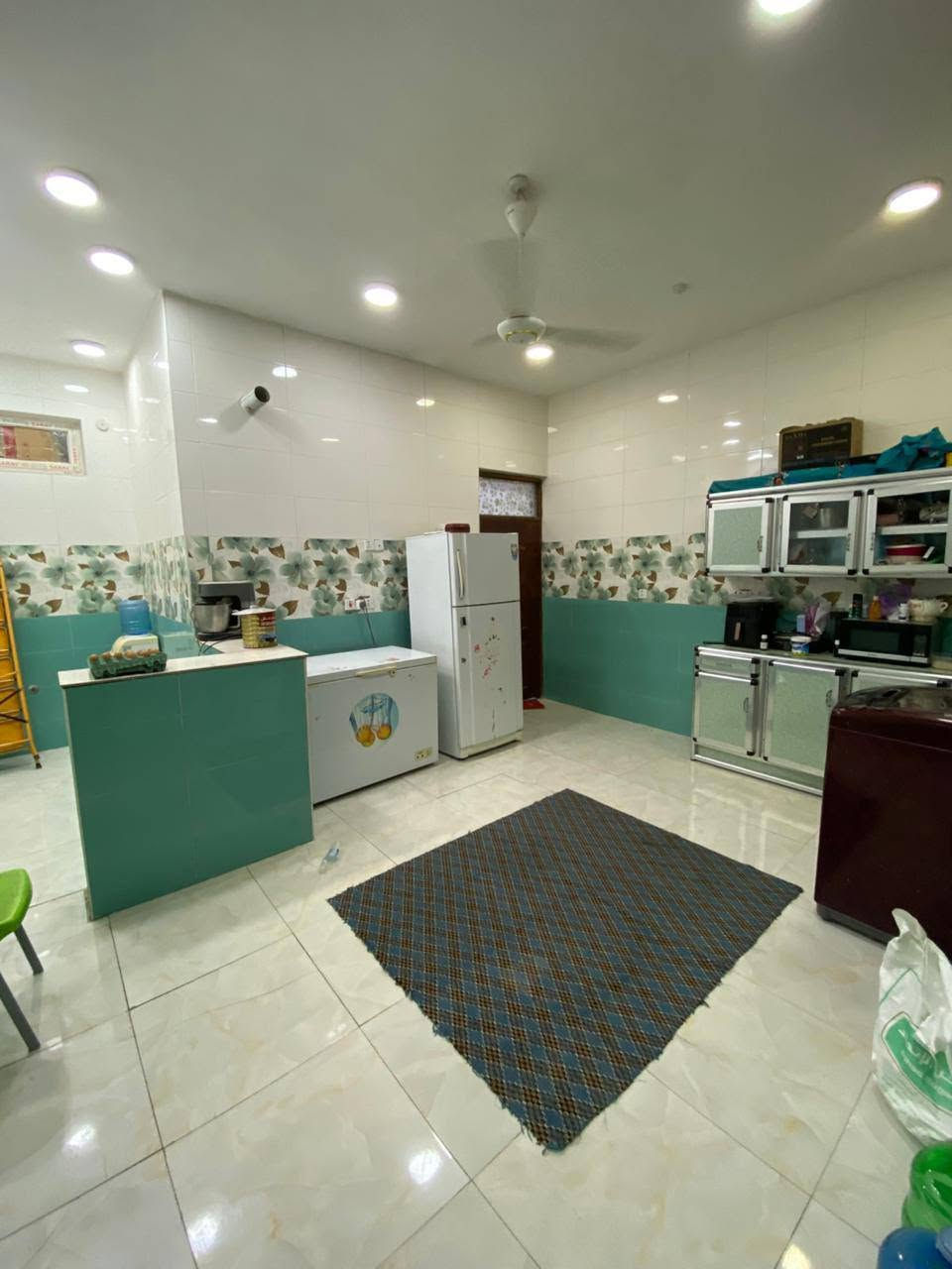 🏡 بيت للبيع – فرصة مميزة للسكن 🏡
📍 الموقع: حي الجامعة – شارع 20 – قرب مدرسة الجامعة
📐 المساحة: 200 متر مربع
✅ موقع ممتاز وقريب من الخدمات والمدارس والأسواق
✨ مناسب للسكن العائلي وفي منطقة هادئة ومخدومة
📞 للاستفسار والتواصل (واتساب): ***********
📢 للحجز أو معرفة التفاصيل الكاملة، تواصلوا على الرقم أعلاه. فرصة لا تعوض للراغبين بالسكن في حي الجامعة المميز. �
