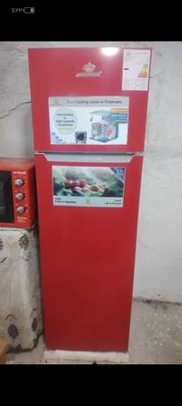 ثلاجة • ١٠ قدم • الموصل جانب أيمن