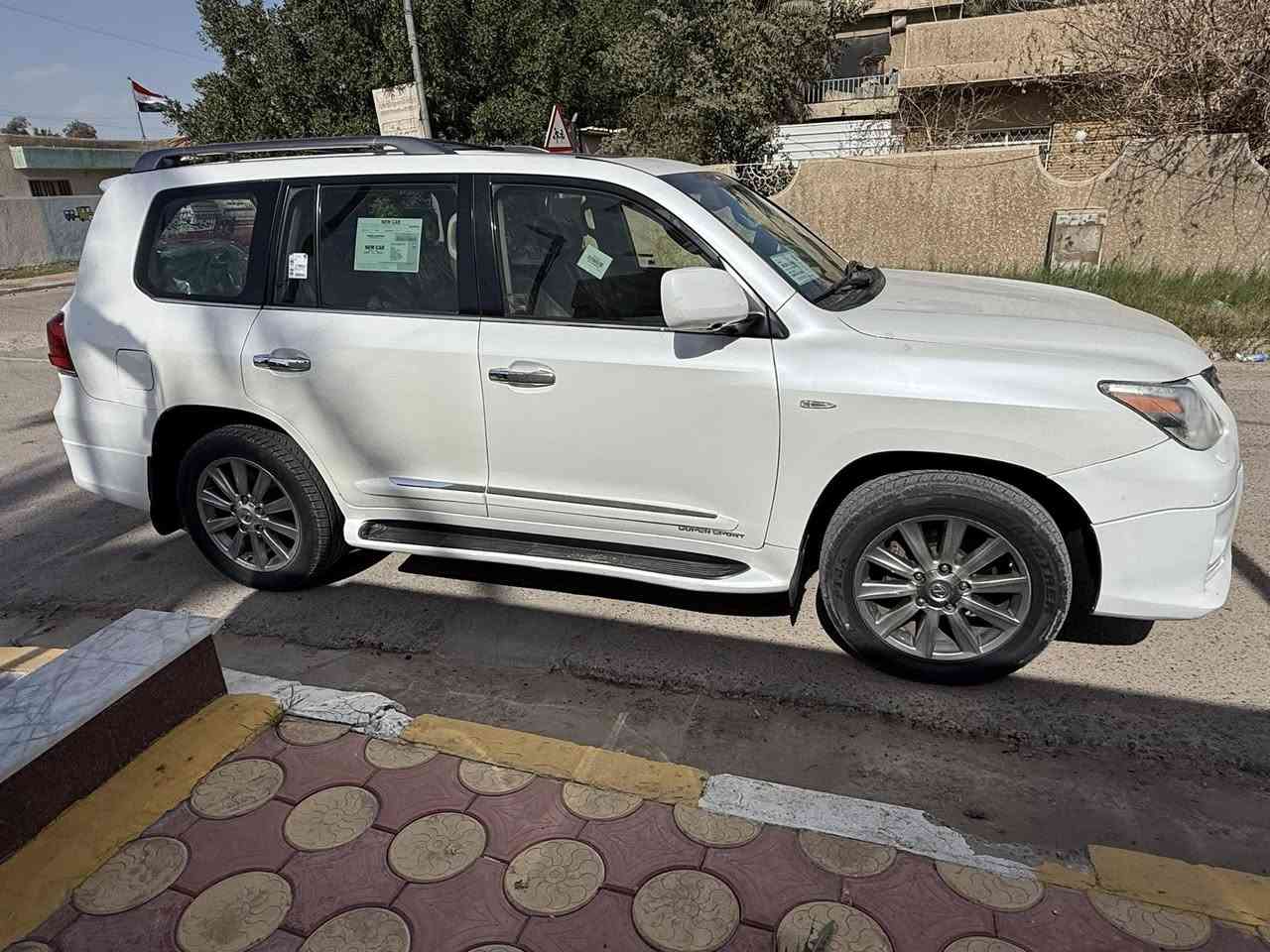 السلام عليكم لكزز موديل 2011 بريم معروضه 298 وبيه مجال رقم بغداد باسمي تحويل مباشر مكينه 8 سلندر 5700 تبريد ثلج صدر امامي خلفي جديد تخم تاير جديد سياره جاهزه كل نقص مابيه مواصفات سياره سلايت روف بصمة تشغيل 5 بصمات جكات تصعد وتنزل صندوك كهرباء كشنات جلد + كراسي كهرباء ستيرن كهرباء وبعد بيه هواي مواصفات سياره بيه صبغ جاملغ خلفي + باب بدون دواخل مكان سياره بغداد الاستفسار *********** خاص مغلق 🔏
