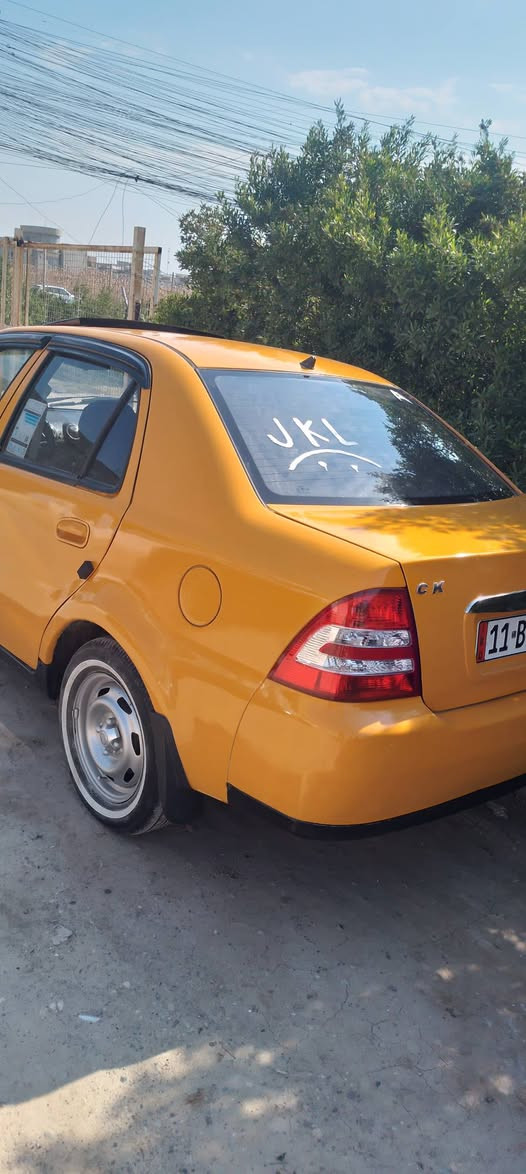 سياره للبيع بسمي شرط الوكاله والتحويل كربون بنزين بيها هيئه وغرامات صفر السعر ٤٢ كورلا
***********

***********
