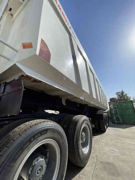 للبيع عربانه ماموت 2023 منفيس مكفوله من الصبغ تخم تاير كله بلاديه مكاني الزبير معرض المجتبى وعربانه جديده السعر 375$ بيهة مجال الشراي يتصل ***********
