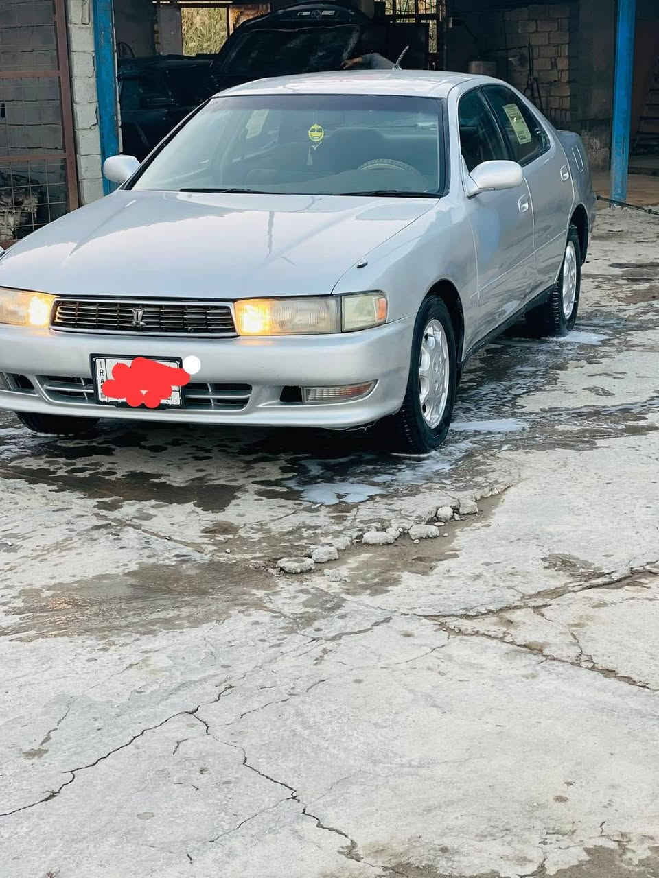 اسلام عليكم
كرسته نفخ مال مزاد السياره 
كفاله عامه جاهزه محرك كير 
حداديه دواخل سنترلوك 
مري شفط تخم تاير 
السياره كارتون محرك وكير ونجي رقم بصره سنويه لل٢٨ سعره ٦٨ وبيه مجال مكان السياره الشطره 
***********
