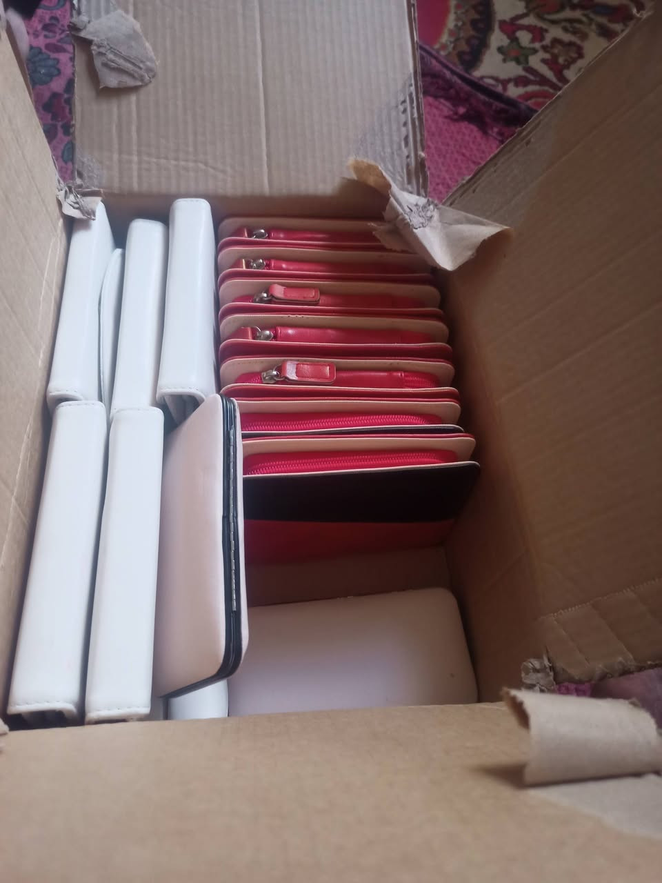 للبيع محفظات تحتوي على ادوات تنظيف الجسم وبسعر مناسب كوفه  تفيد حلاقين وأصحاب الصالونات وحتى ربات بيوت


**إذا كنت صاحب هذا الإعلان وتريد حذفه لأي سبب، رجاءا أرسل رسالة إلى الدعم الفني**