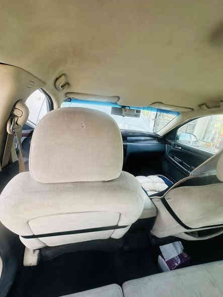 السلام عليكم عدي امبالا 2012 lt مكينة 3600 طك كارتو هي والكير جاهزة للاخير تبريد وتدفئة كاملة للاخير باسمي اريد مراوس جيب لبرتي حادثها جاملغ وبنيد عكس السايق سنوية 26 باسمي 
***********
