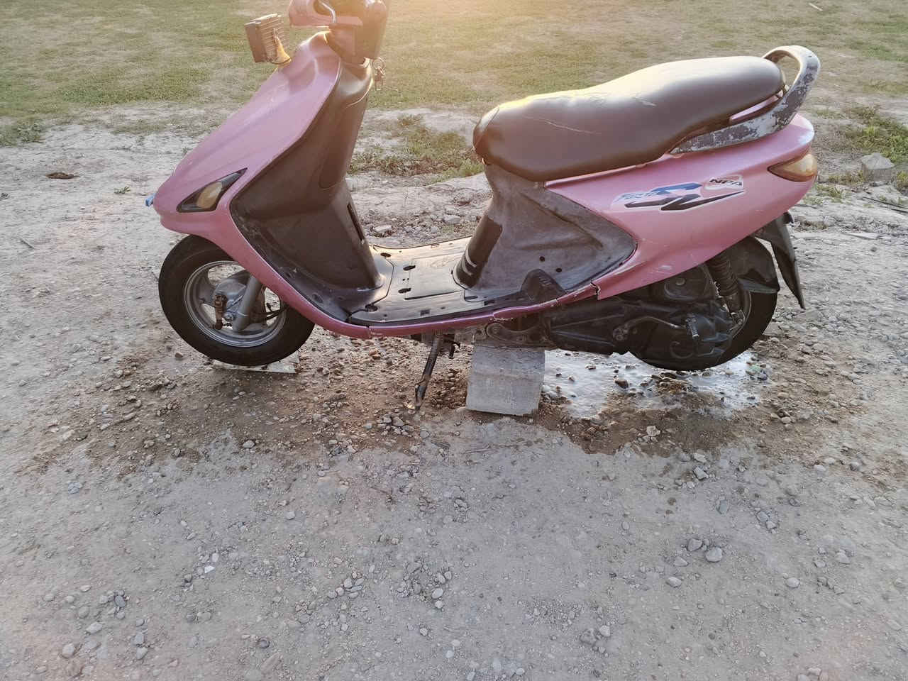 سلام عليكم فراشه كل نقص مابيه مستعجل عله بيعته كله شغال  مكينه خير من لله مكاني بايل  الحصوة السعر 350 بيه مجال بصيط للستفسار ***********
