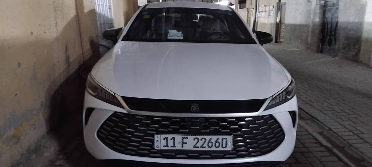 للبيع او  مراوس 

الكن بلاس الابيض  وداخل ابيض ❤️🔥
موديل 2025 
 
سيارة سيدان مدمجة بنظام هايبرد🔥 PHEV 
تجمع بين محرك بنزين هايبرد   بلكن ومحرك كهربائي

أبرز المواصفات :

🛑 بطارية ليثيوم فوسفات تدعم الشحن السريع
🛑 شاشة  إنش بنظام ملاحة وتحديثات OTA
🛑 نظام صوتي بـ6 مكبرات صوت + ميزة الكاريوكي
🛑  حساسات وكاميرا خلفية – مثبت سرعة – مقاعد جلد 
🛑  تصميم خارجي عصري بمصابيح LED ومقصورة عازلة للصوت
 
المواصفات 
حساس خلفي 
كامراة خلفية دوارة 
اوتو هولد
تشغيل السياره بصمه مع دخول ذكي
مقاعد جلد 
لايت زينون 
لد نهاري LED
بك لايتLED
3انضمة للقيادة 
مانع تزحلق
مثبت سرعه 
تشغيل عن بعد 
شاشة ذكية تدعم جميع البرامج
 سعة الخزان 65 لتر  اتمشيك 2100 
رقم هاتف ***********
🔥 السعر 18,500,000
