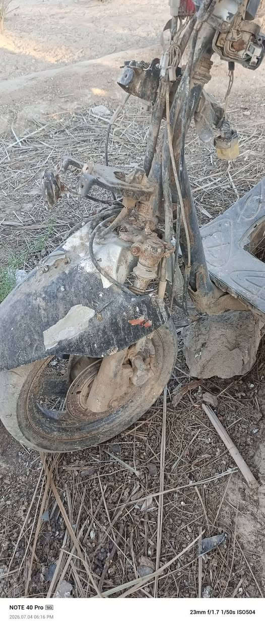 للبيع اكزز فحل
دراجه عوزها ملف وعقل وتشتغل بس اابايعك كوم حديد 
***********
مكاني ناصرية شارع فهود جبايش بالقرب من مقام الخضر ع
