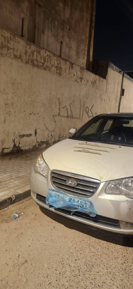 سلام عليك النترا ادوات ارقام وسنويه سليمانيه حته حاسبه مدكوكه السيارة كصه جنطه احداديه وره شوي تعبانه محرك كلشي شغال ما نقصها شي امريات شفط وسيارة خير من الله سعر 38 وبيها مجال مكاني البصرة مكلف بل نشرر*********** ابو الخصيب, البصرة
