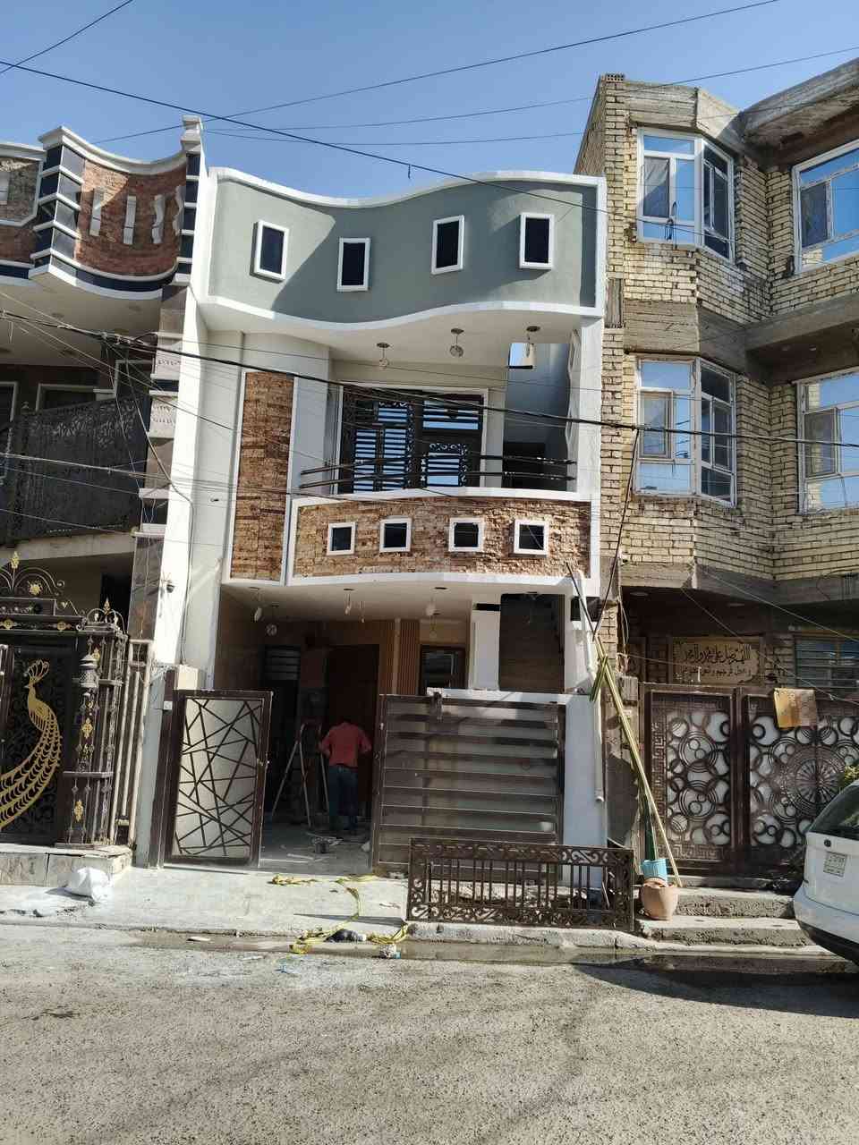 اسلام عليكم اني خلفة لبخ وتقطيع وتطعيم وصبغ متفرغ شغل درجة اولى إلي عندة عمل خلي يراسلني خاص او واتساب ***********
