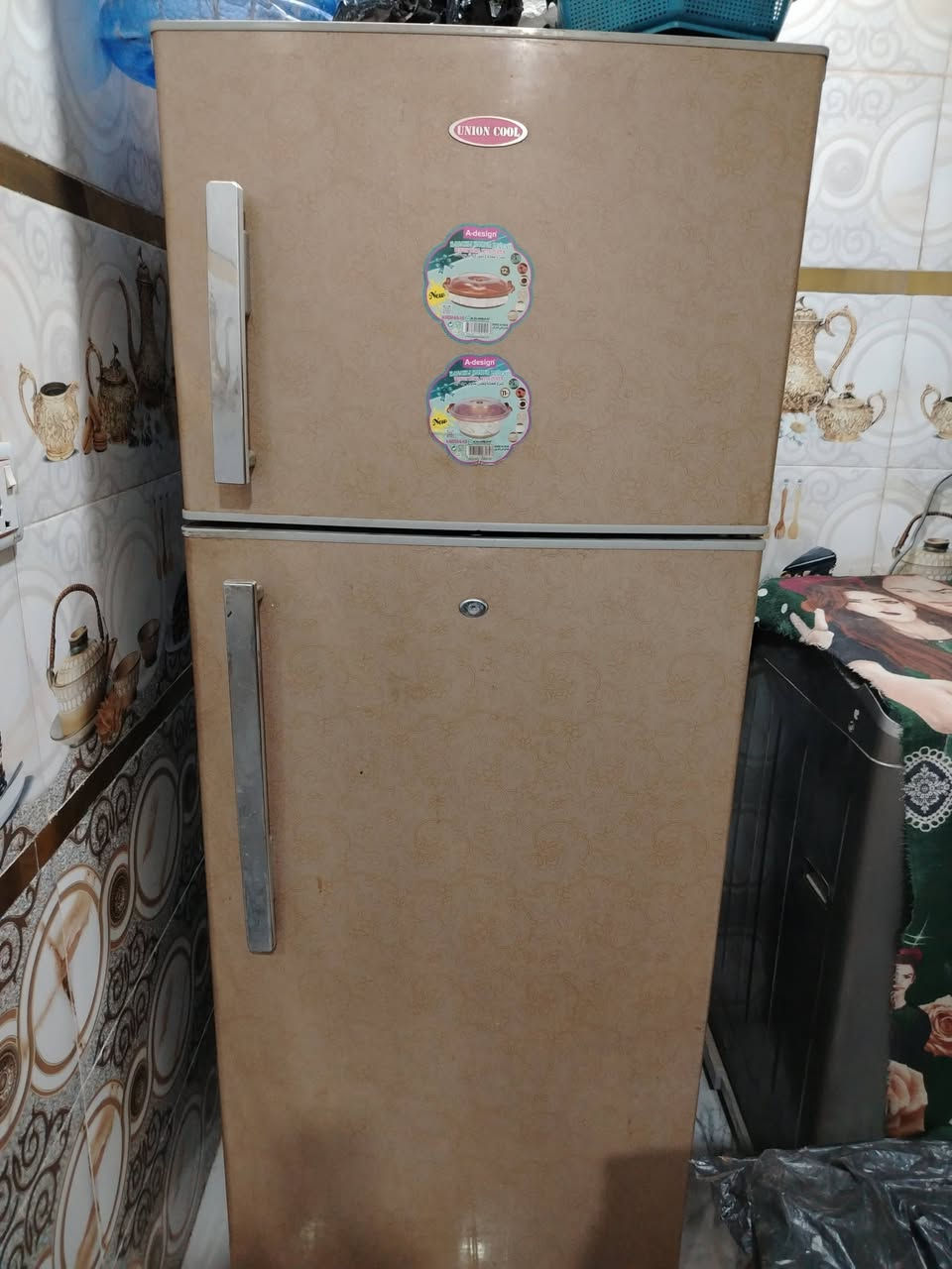 السلام عليكم ثلاجه ومجمده للبيع سعر مناسب في الديوانيه عاطلات ***********
