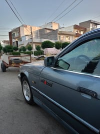 بي ام دبليو 520i • ١٩٩٠ • زينون
