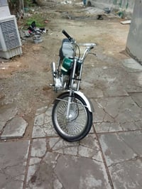 دراجه • مكينة خمسة • للبيع