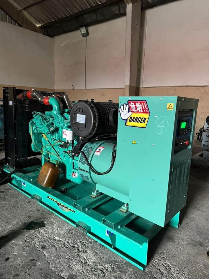 متوفر كمنز 150KVA250 شرط الضمان او فحص متوفر جميع الحجام 
متوفر جميع احجام المولدات توصيل جميع المحافظات العراقية #الجميع ***********
0784046236
