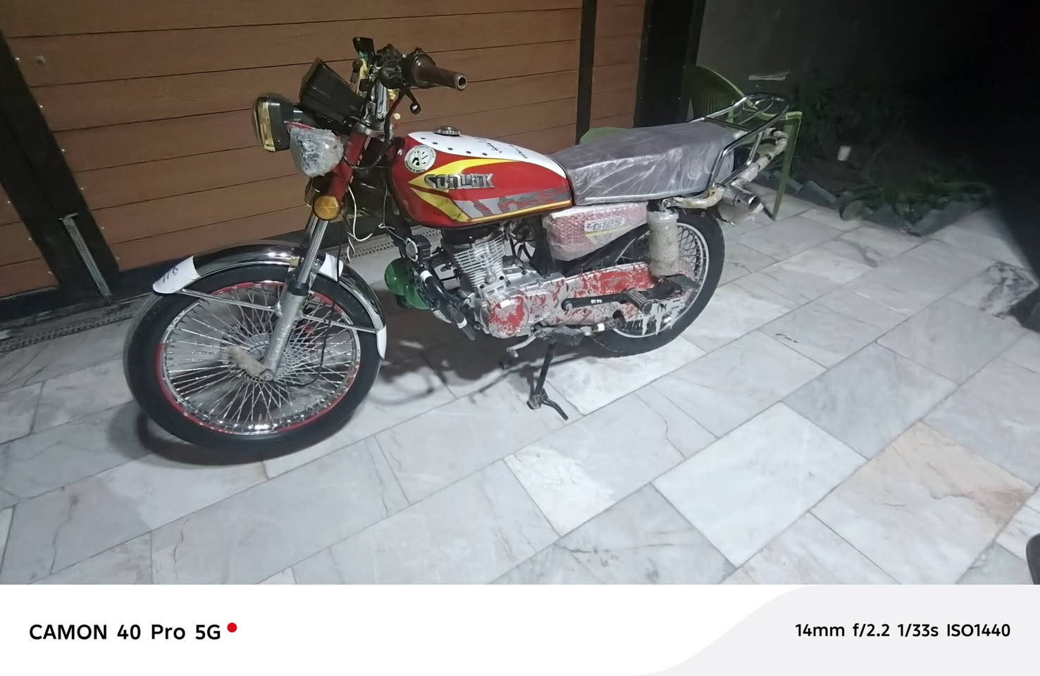 السلام عليكم🙋‍♂️
سولنك تايكر  مديل 2024 الاصلي باب الاول مو التجاري
الدراجة كفالة عامة لانضوح لاصوت لاتبخير من مكينة
 فقط بيها طعجة بل صفحة مال التانكي حك 4 اصابع فقط
كهربائياتها كلها شغالة عالي ناصي اشاير سكن 
صالنصة جعرة بلادية
الدراجة مداريها الله يشهد من بيت للمدرسة ممشتغلة دلفري ابد
شادلها درع شادلها هورنات يوكن شادلها نشرات من اكلك كفالة يعني شوفت عينك
اوراقها كاملة مكملة
🥇سعرها 700 وبيها مجال للطيبين

📌مكاني بغداد الدورة  

متواجد بل فيس بكل وقت

هاذة رقمي واتساب فقط👇
‏‪***********‬‏
