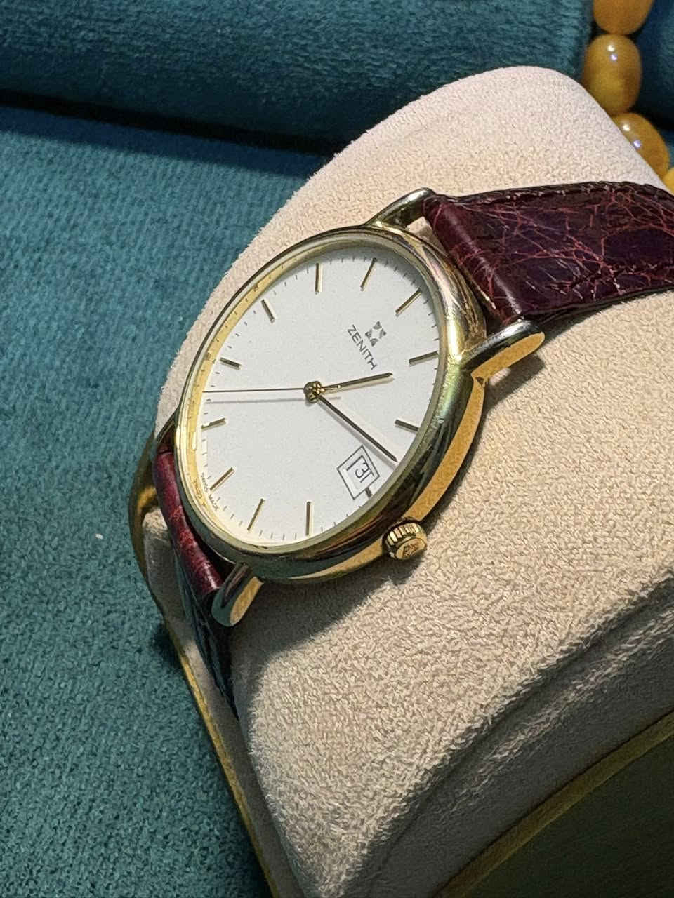 زنث 
كوارتز بطارية 
فنتج مخزن 
ساعة تغليف ذهب
قطر ٣٥


**إذا كنت صاحب هذا الإعلان وتريد حذفه لأي سبب، رجاءا أرسل رسالة إلى الدعم الفني**