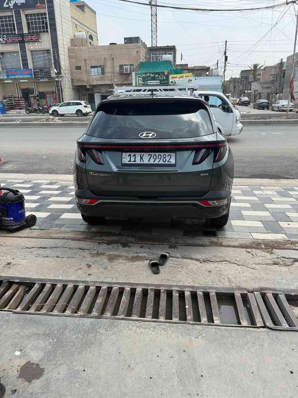 السلام عليكم توسان 23.  للبيع
وارد امريكي حادثه بس بنيد رقم بغداد
*********** 
فول مواصفات عدا الفتحه

السعر 185

