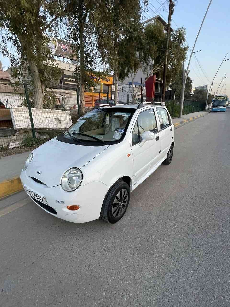 السلام وعليكم شيري كيوكيو 2010 كير اوتوماتيك 
السياره وضع شركه شرط سبير مانازل 
والسياره شرط بدون صبغ 
والسياره محرك وكير بشرط 
وترايك وين ماتريد طخم تايه جديد 
السياره ماشيه )100) الف مامتعوبه شرط 
كتلوكات شركه موجودين 
كابون بانزين ماستر كارد 
تبريد وتدفئه شغالين ثلج التواصل ***********
***********
