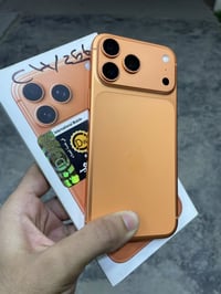 ايفون 17 برو ماكس ذاكرة 256 بطارية ١٠٠ مشحون 71 دبل سيم لك الجهاز كامل...