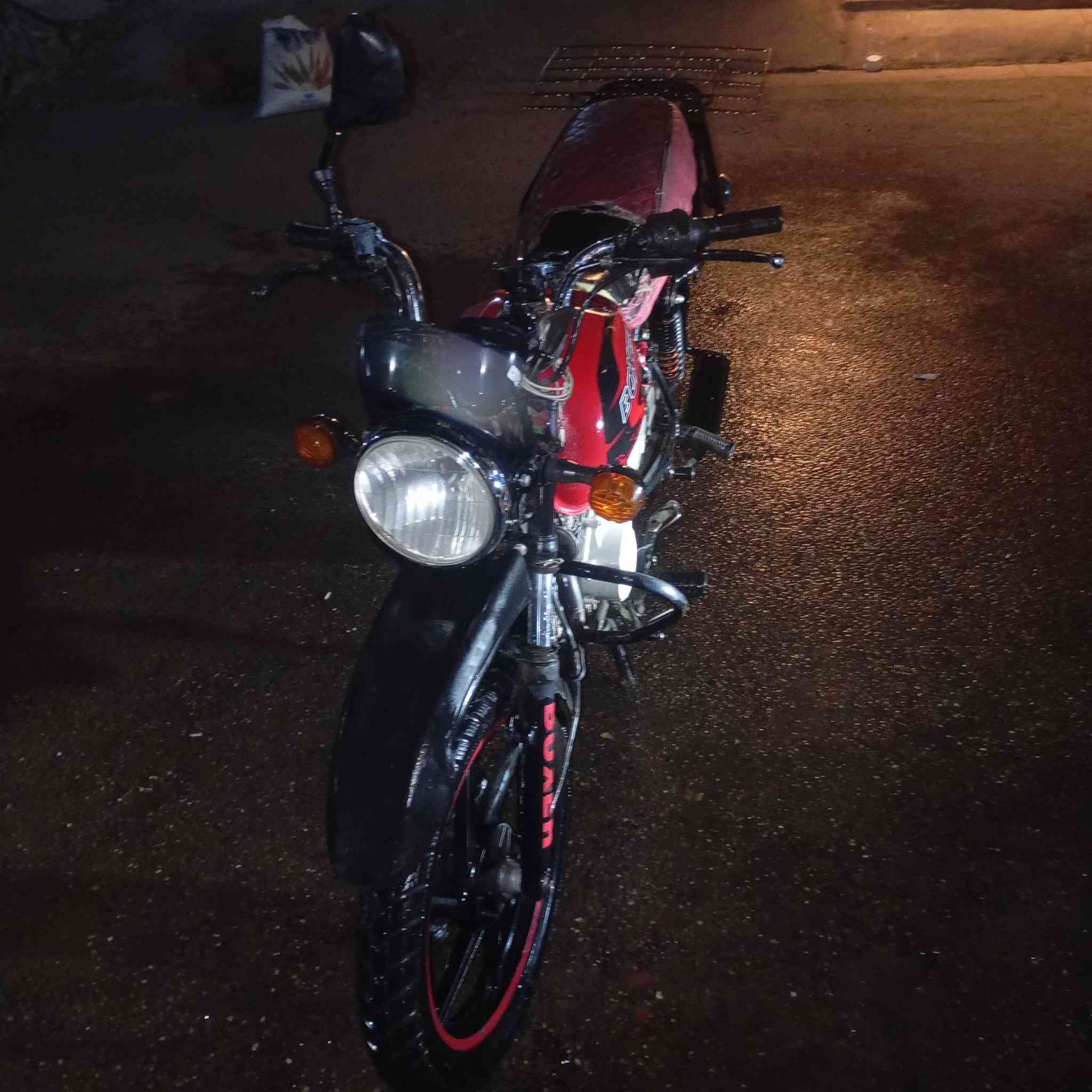 750 سبب البيع يريد يهاجر


**إذا كنت صاحب هذا الإعلان وتريد حذفه لأي سبب، رجاءا أرسل رسالة إلى الدعم الفني**