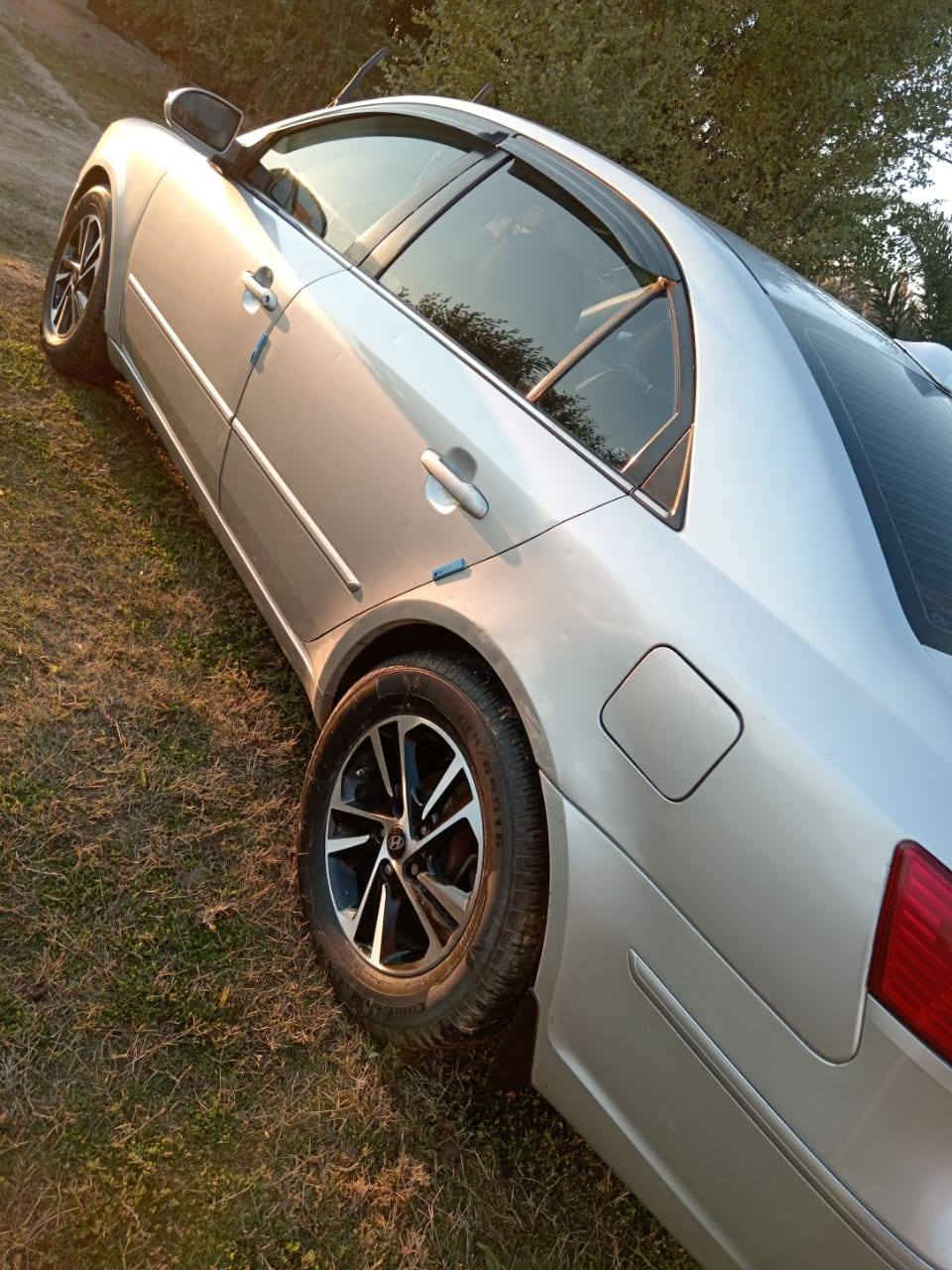 من رخصت الأدمن
سوناتا للبيع أو مرواس موديل ٩ لون سلفري سياره جديده اتخبل وارد أمريكي محرك ٢٠٤٠٠  دوش سنويه لل ٢٩ صدر جديد تخم تاير جديد رقم دولي سياره كاعده وغرف جديده تحويل مباشر مكانها واسط الشحيميه
سياره بيه ٣ قطع بدون دواخل فقط صبغ بدون معجون جاملغ امامي وباب السايق والبنيد مبدل ابلادي بنيد بدون صبغ ع البلادي بس جاملغ وباب السايق مصبوغ  سياره مال جناي سعر ١١٦ وبيه مجال  ***********
